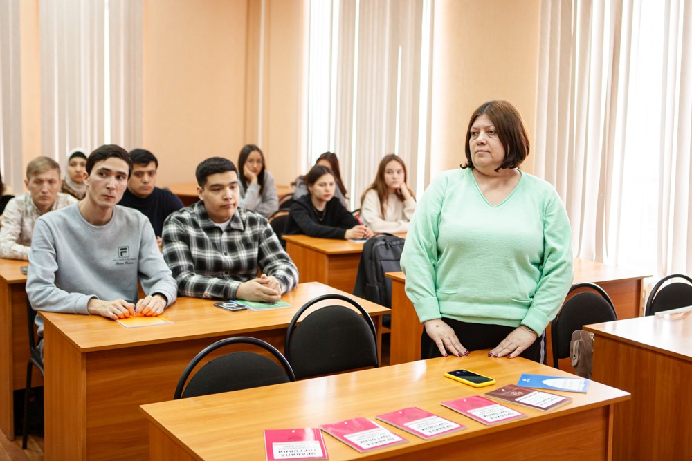 Студентам Елабужского института рассказали о правах потребителей Студентам Елабужского института рассказали о правах потребителей