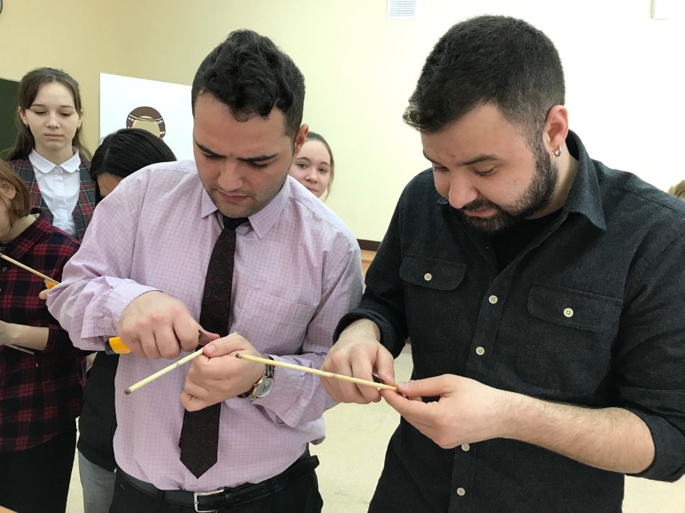 ����������� ������ � �������