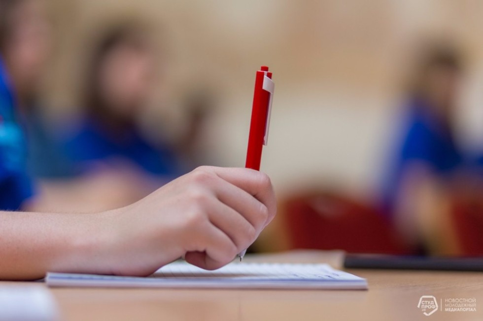 Не пером пишут, а умом! Не пером пишут, а умом!