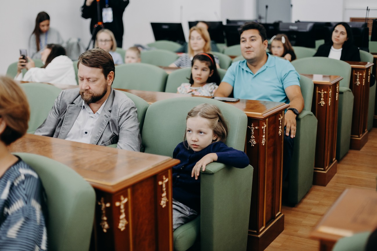 ����� ����������� ������, ����������� � ������ �����, ������� �������