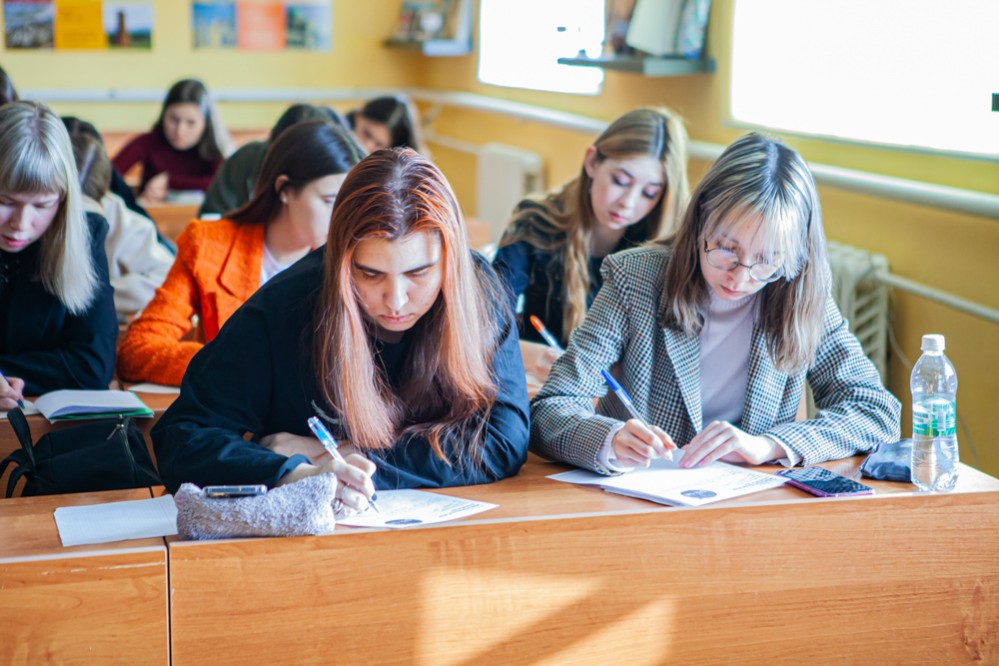 Tolles Diktat по немецкому языку на отделении иностранных языков Tolles Diktat по немецкому языку на отделении иностранных языков