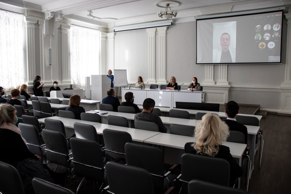 В Елабужском институте КФУ состоялся День открытых дверей для желающих обучаться по программам магистратуры В Елабужском институте КФУ состоялся День открытых дверей для желающих обучаться по программам магистратуры