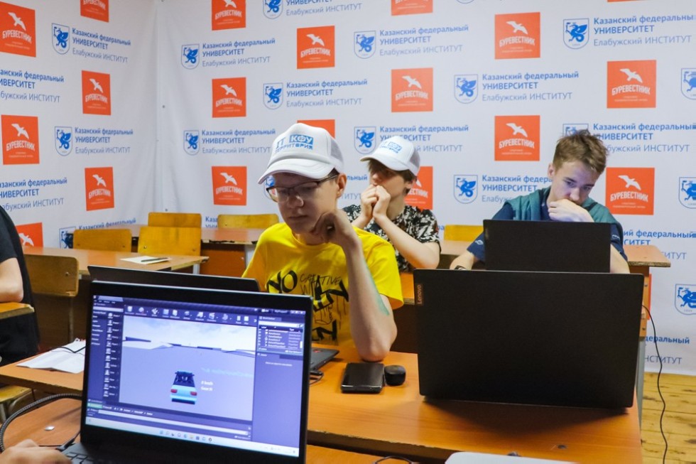 IT-����������