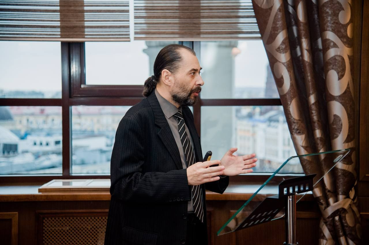 ������� ��������������� ���� �� � ������ � ����