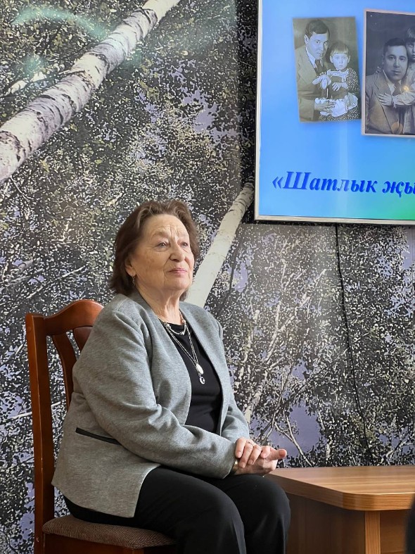 'Шатлык җырым син минем...' 'Шатлык җырым син минем...'