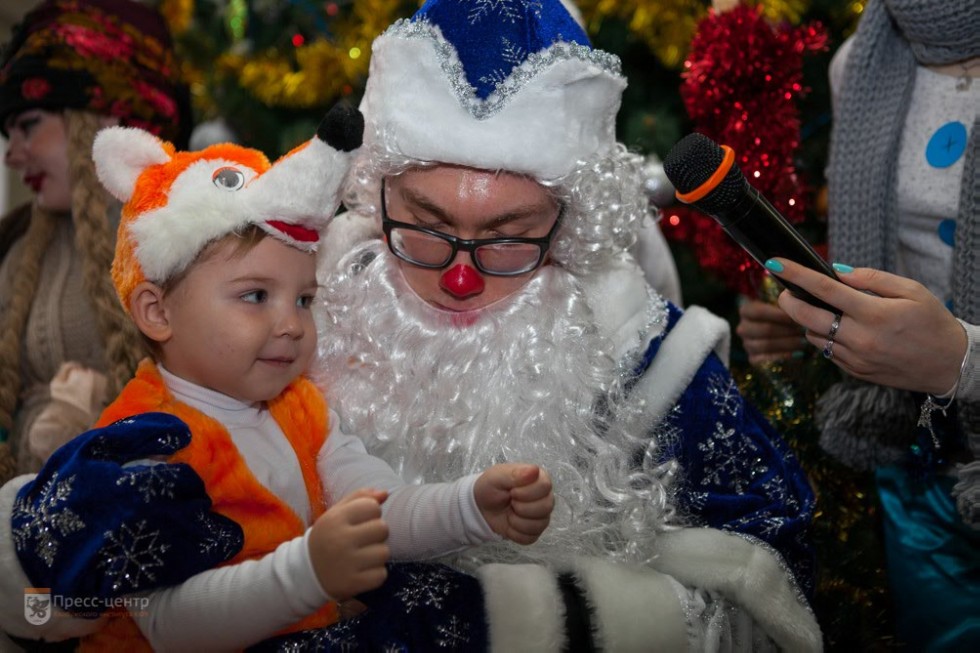 'Елочка, гори!' 'Елочка, гори!'