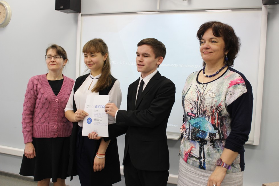 217 �����������