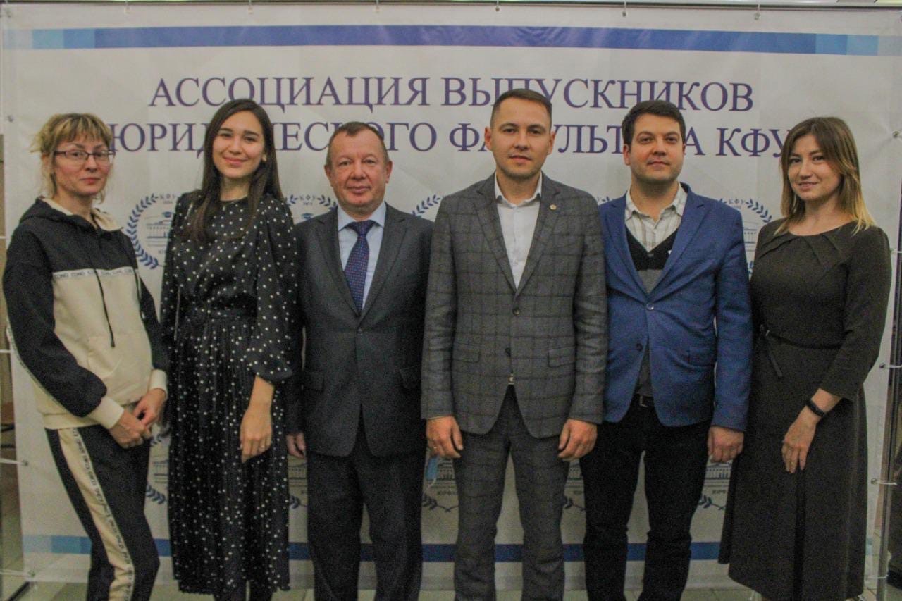 Закрытый кинопоказ Закрытый кинопоказ