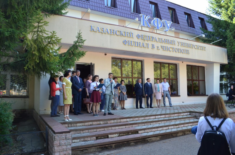 ������������� ������� � ������� ��� � �. ���������