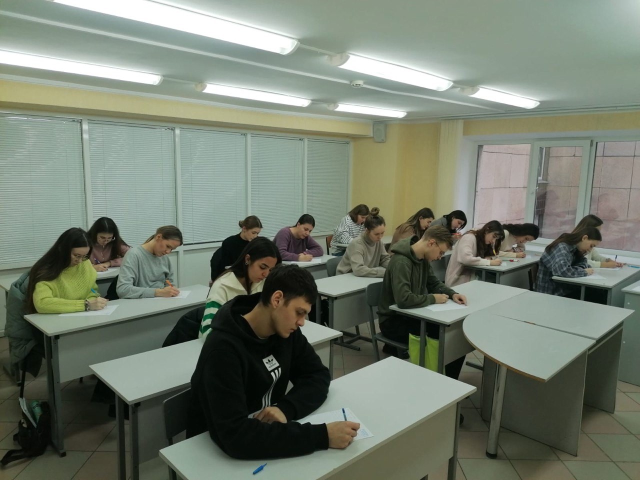 �������� ������ � ���������� �����