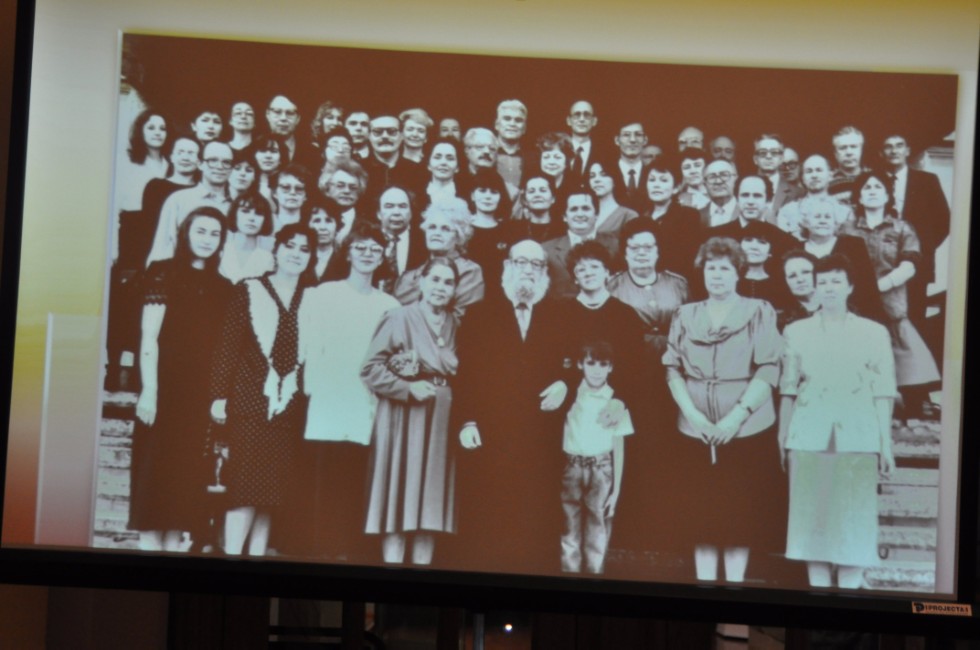 � ������������ ����� �� � ������ ����� '�����������' ���������� �������, ����������� ������� ������������ ����