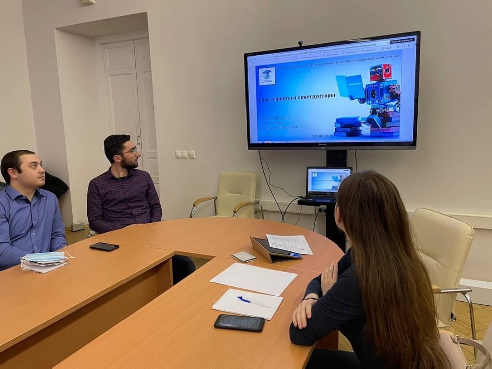 ������������ ������� ���� 28 ������ 2021