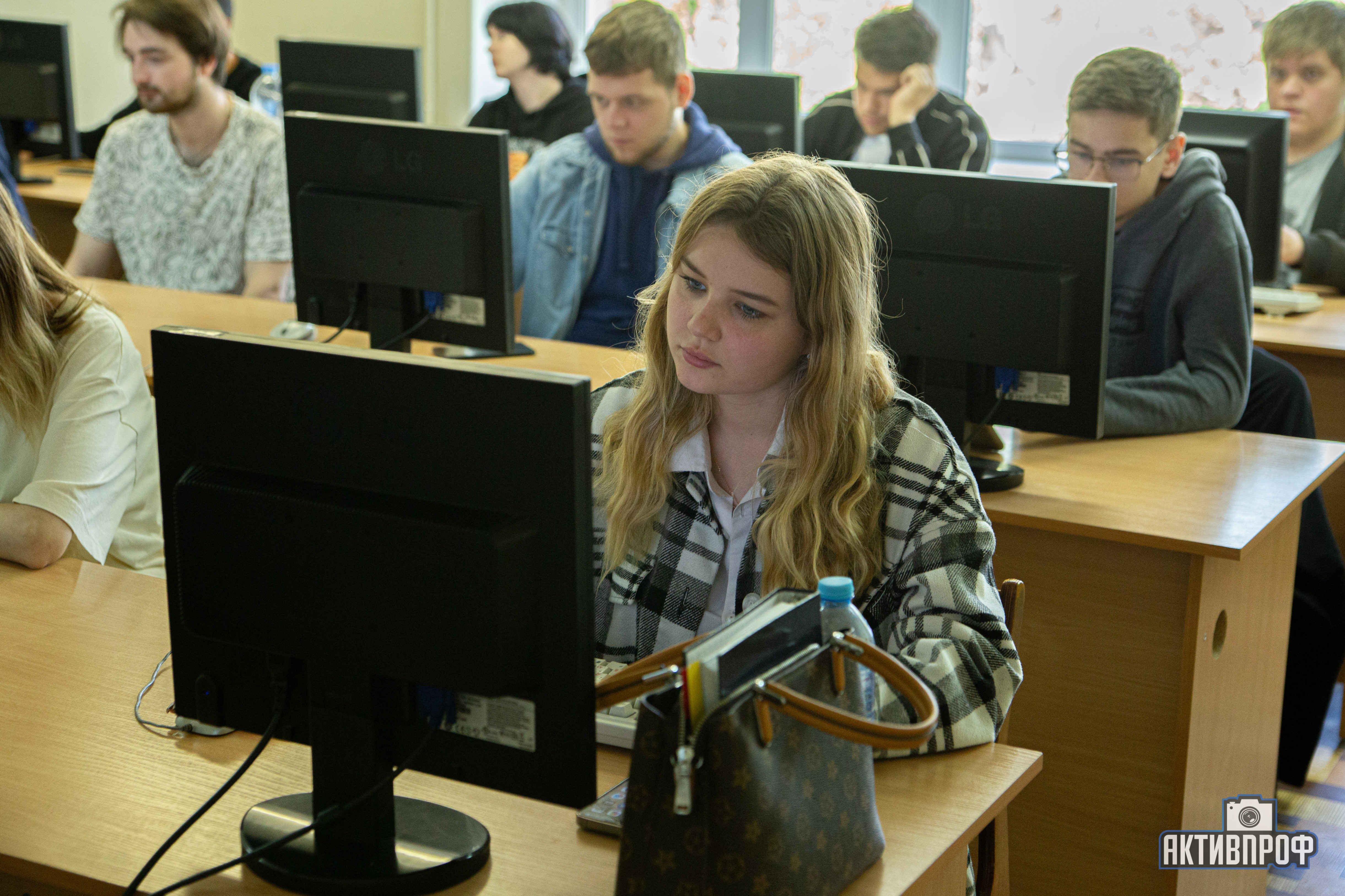 � ������������������� ��������� ���������� ������������ ������������ ������ It-�������