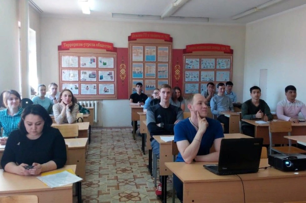 '��������������� ���������� � ��������������� �������� � ������-������������� �������������'