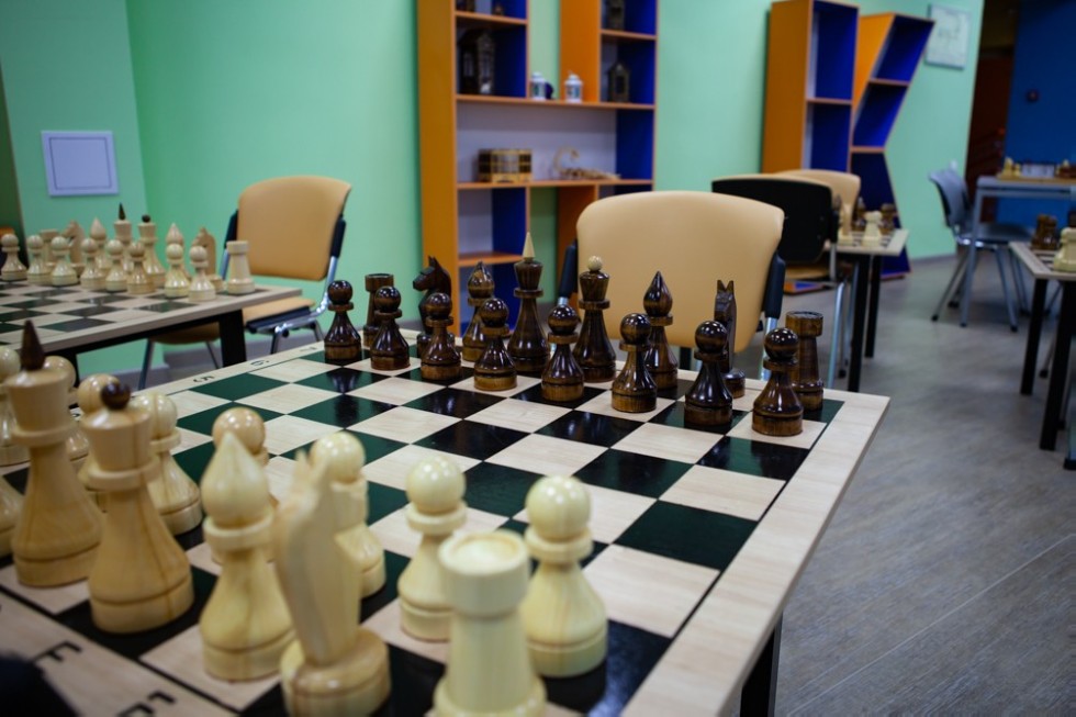 ����������