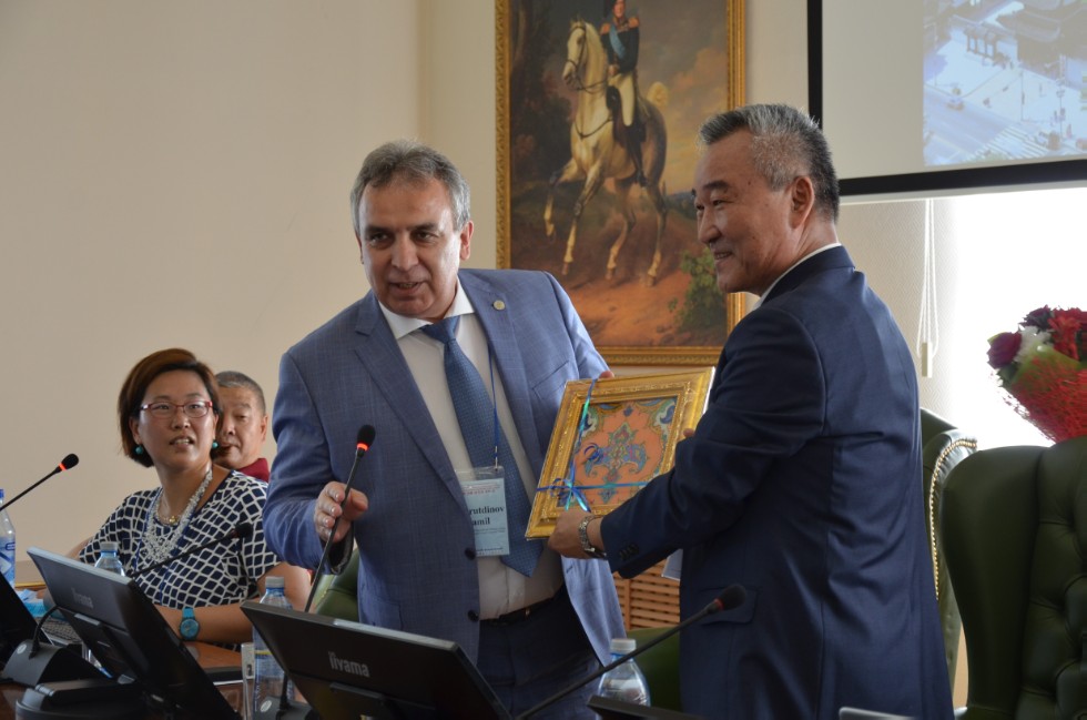 ���� �������� ��������������� �������� �� ������������ � ���������� ������������� ����� ����� ��������� � ���