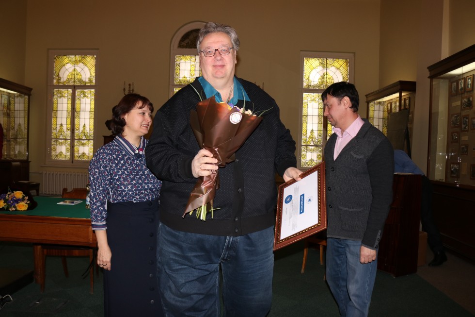 ����� ��� ������ ��� '���������' ����