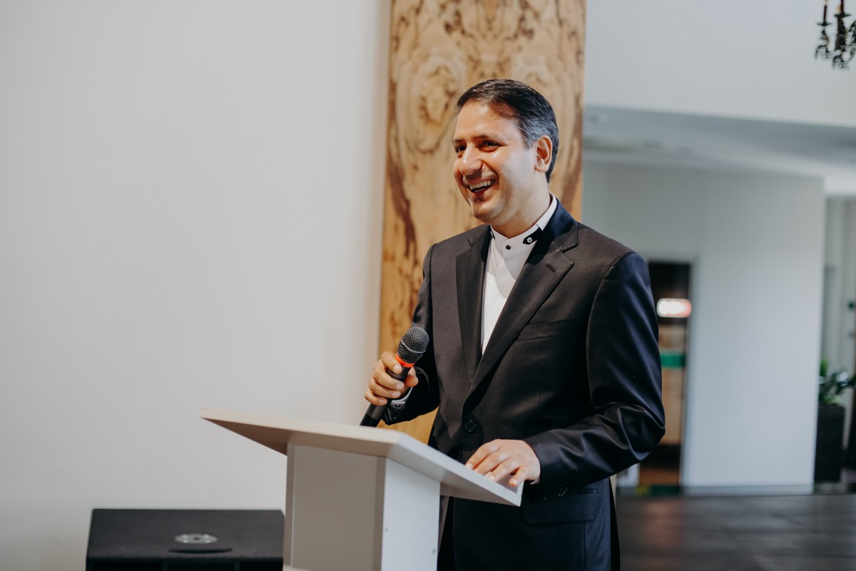 Студенты КФУ выступили переводчиками инфо-тура для туристических компаний из Ирана Студенты КФУ выступили переводчиками инфо-тура для туристических компаний из Ирана