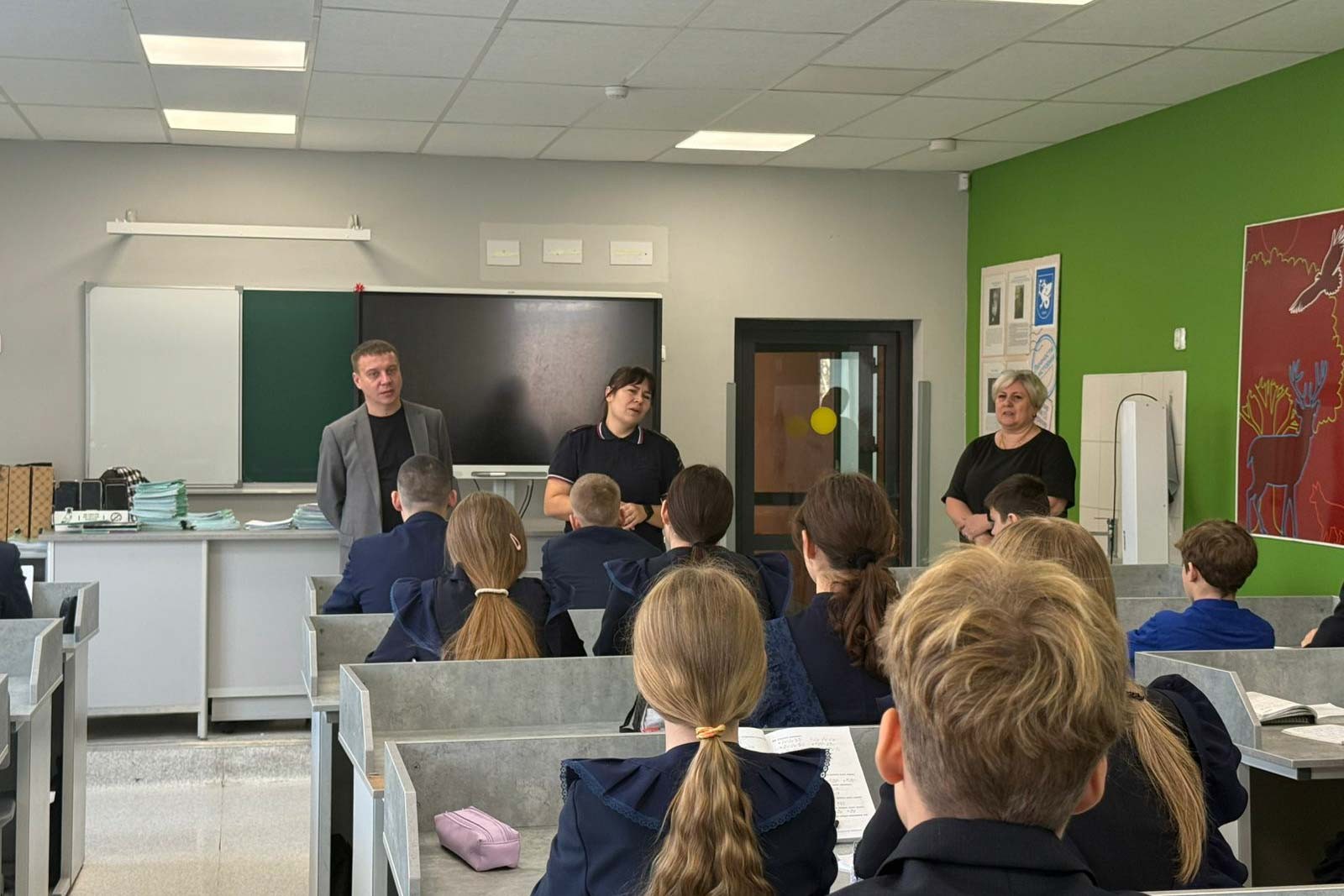 В Университетской школе прошел День правовой помощи детям В Университетской школе прошел День правовой помощи детям