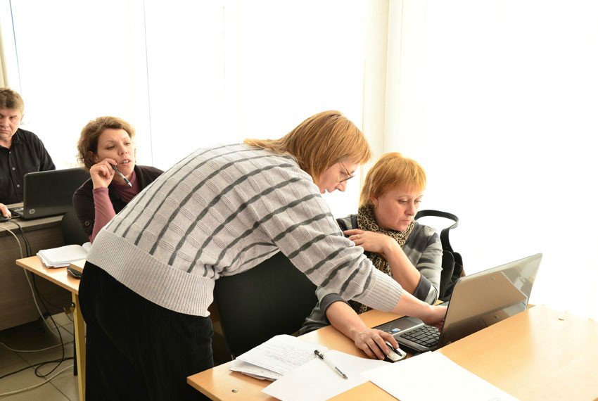 Дистанционное обучение ? в школы России! Дистанционное обучение ? в школы России!