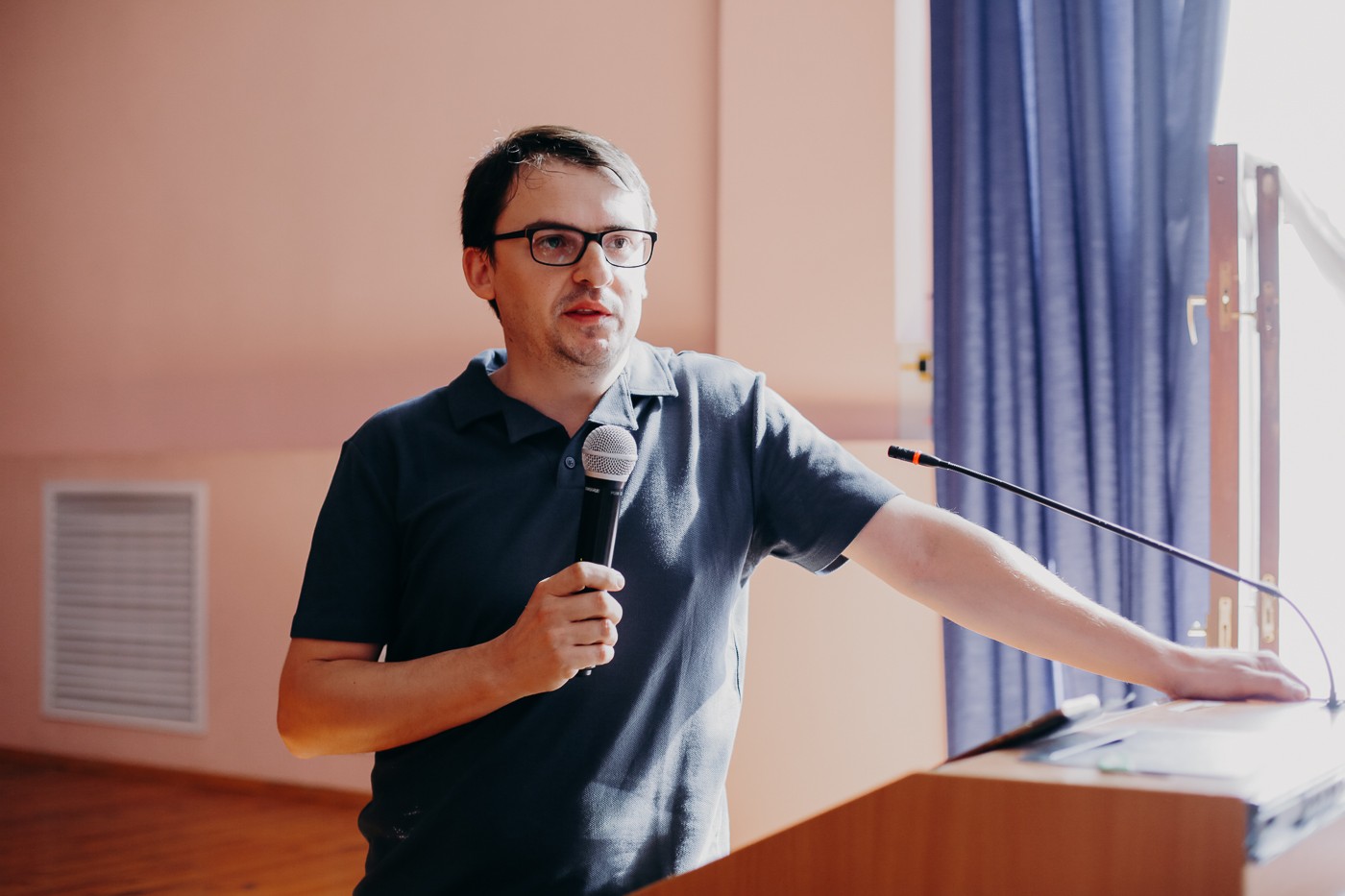 Кураторы Кураторы