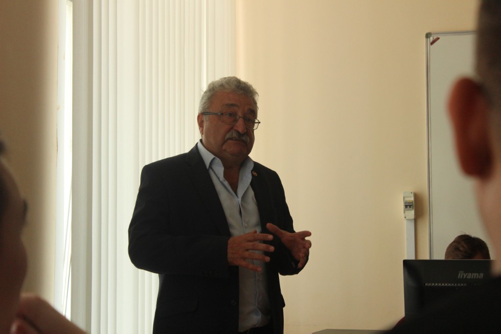 ���� ������ � ���������� ��������� ���