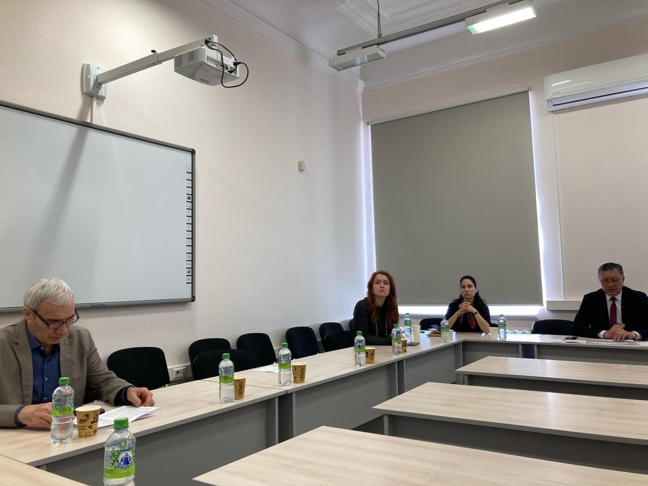 Прошла Международная научно-практическая конференция 'Эволюция правовых систем государств евразийского пространства' Прошла Международная научно-практическая конференция 'Эволюция правовых систем государств евразийского пространства'