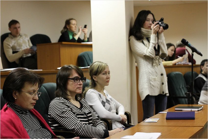 A Meeting with an Eminent Scientist from Japan, Professor Kimitako Matsuzato﻿