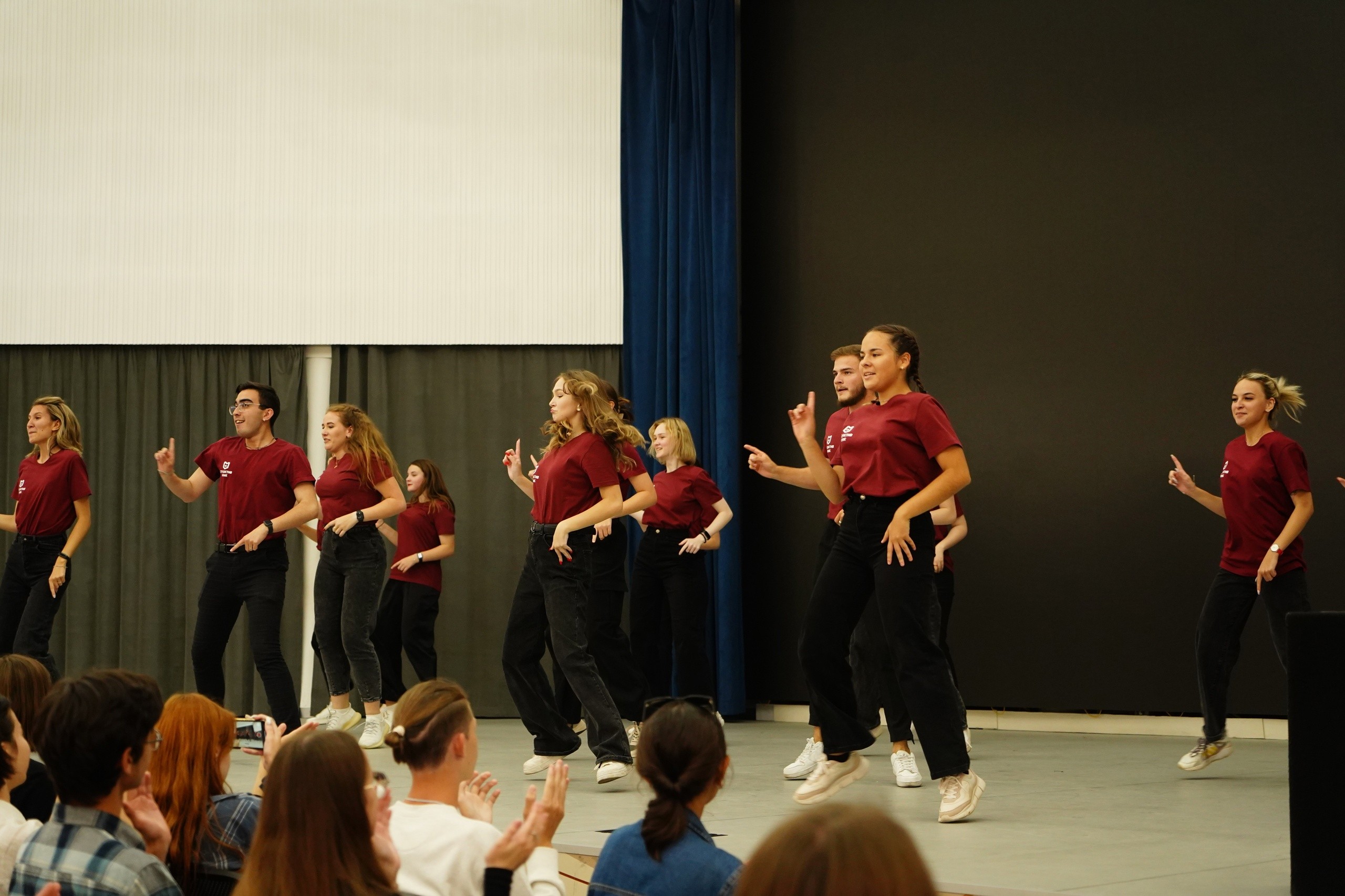 Завершилась Школа актива первокурсников ИФМК 'Начни с нами' Завершилась Школа актива первокурсников ИФМК 'Начни с нами'