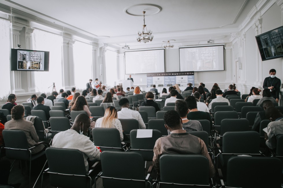 II ������������� ������������ ����� ��� ����������� ��������� � �.�������