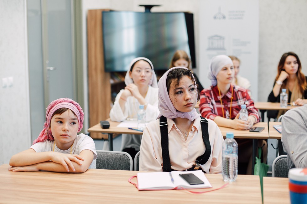 ������������ ������ ������ ������ ����� 