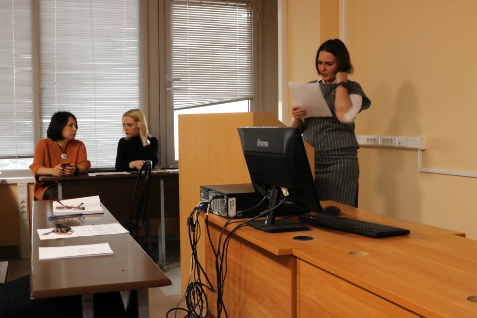 ������ ����� ����