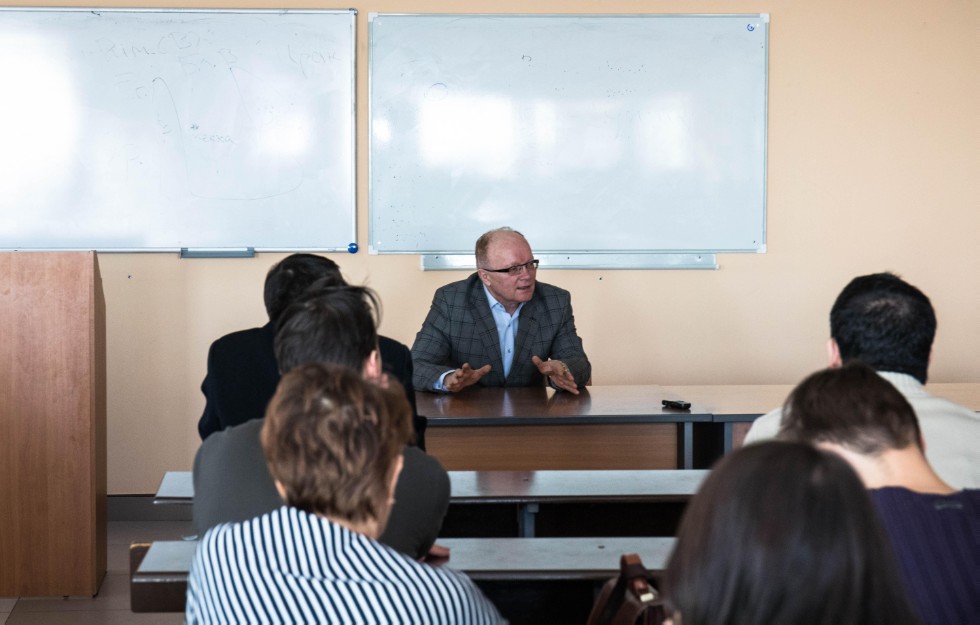 �������� ��������� ���������-����������� ���� � �������� ������������ ������ ���������� �������� ���������� � ����������� ������� � ����������� ���������