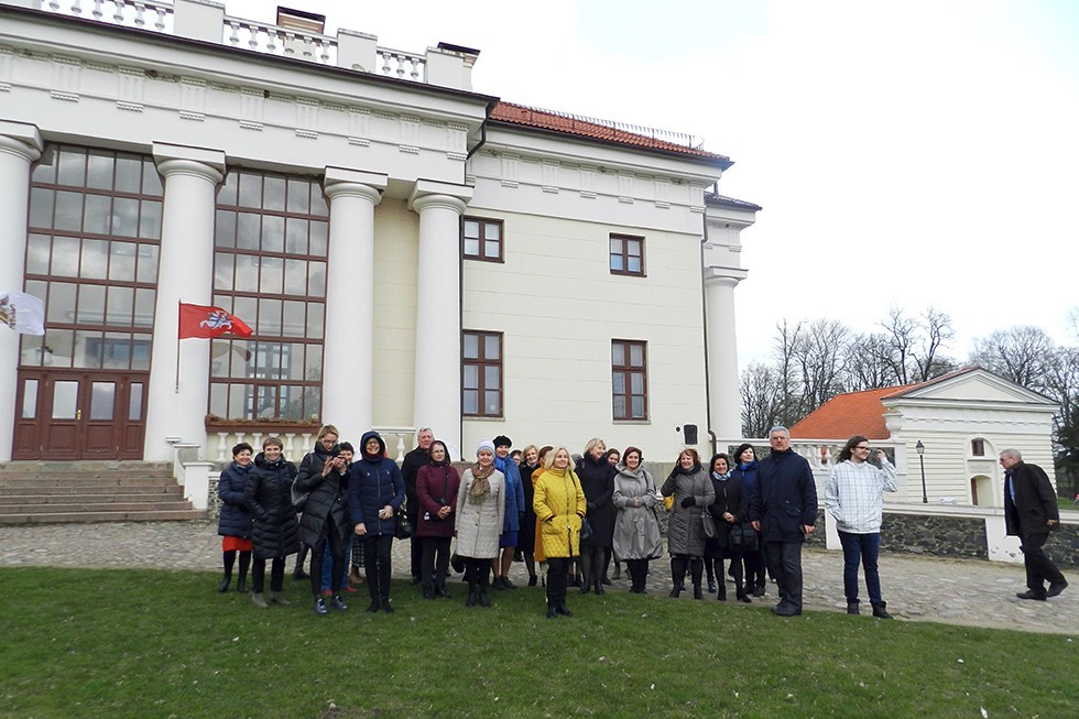 ������-�������������� ����������� � ������ ��� '���������� ������������� ��������������� ����������� 4-�'.