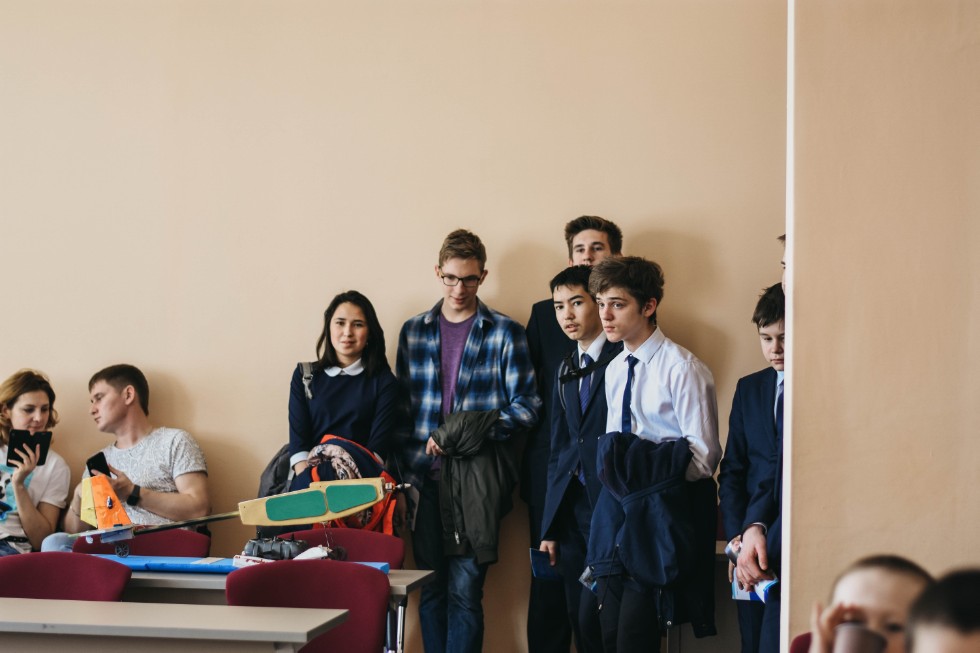 ����� ��������� ���� ������������� 