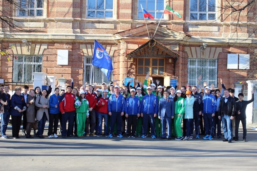 Students of the Elabuga Institute of KFU take part in the International Run dedicated to the Victory Day