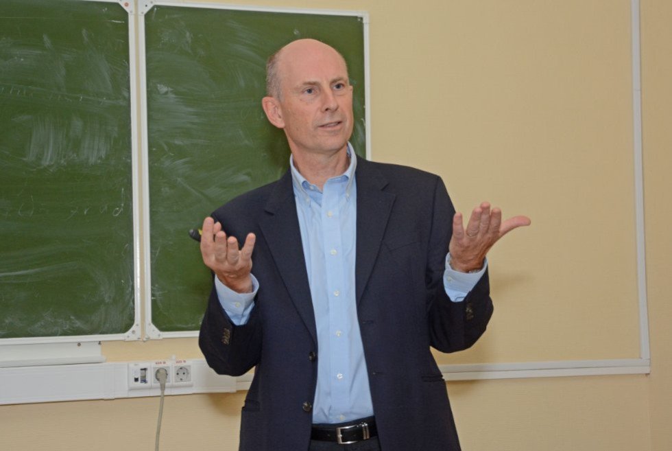 Professor Sverre Holm about medical ultrasound diagnosis