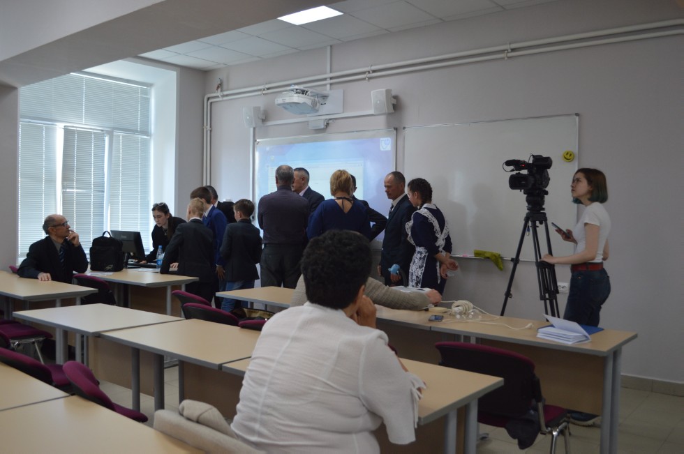 ����� ��������� ���� ������������� 