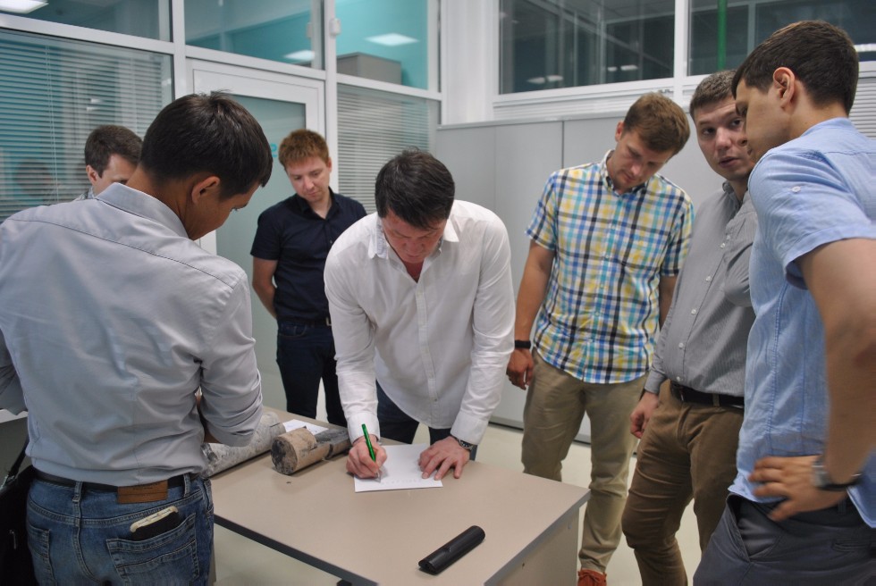 ������������� �������� ���������� ������� � ������