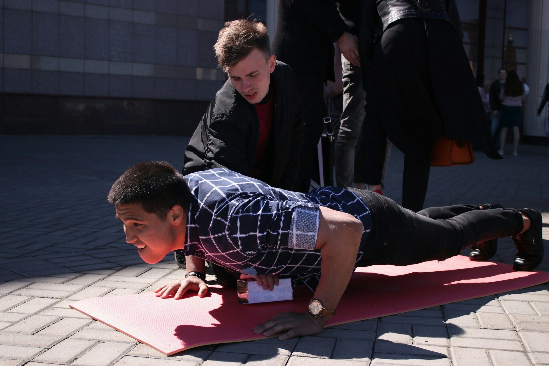 Студенты за здоровый образ жизни Студенты за здоровый образ жизни