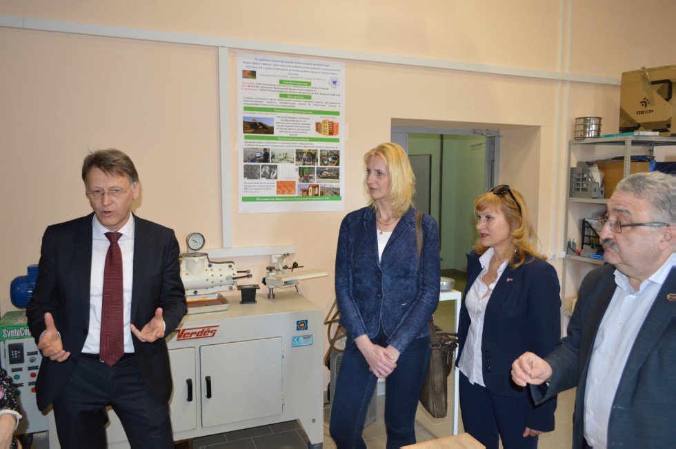 ��������� ����������� ��������� � ���������-������������� ������� ��� ��������� �������������� ������������ ��. ���� ��� ������ (��������)