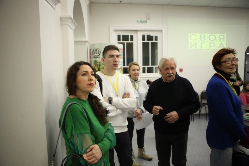 В Елабужском институте КФУ прошёл пресс-тур с участием представителей СМИ и блогеров В Елабужском институте КФУ прошёл пресс-тур с участием представителей СМИ и блогеров