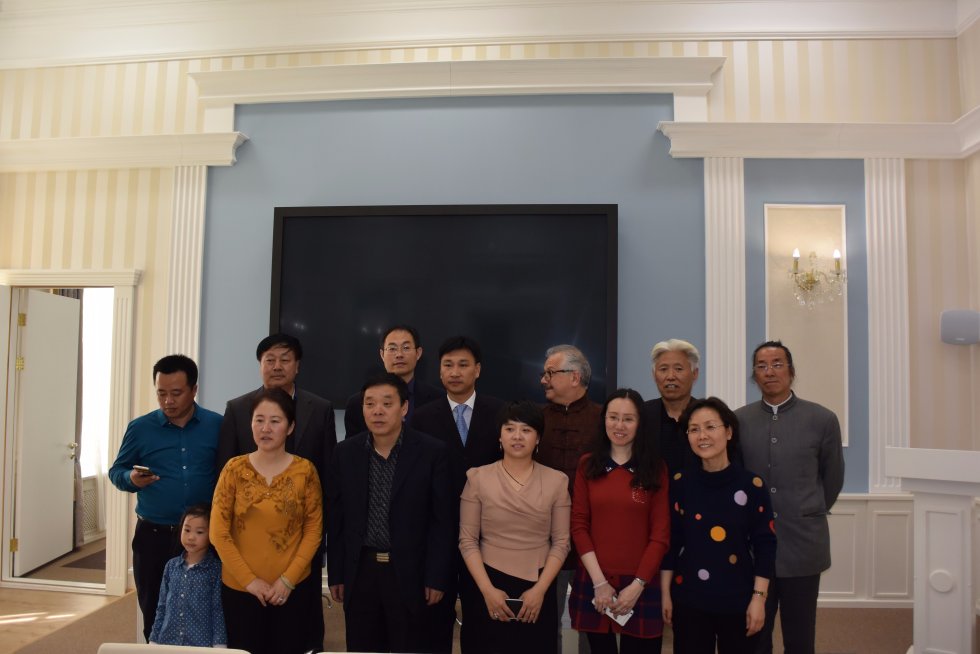 Визит представителей школ, институтов и ассоциации Китая в Казанский университет Визит представителей школ, институтов и ассоциации Китая в Казанский университет