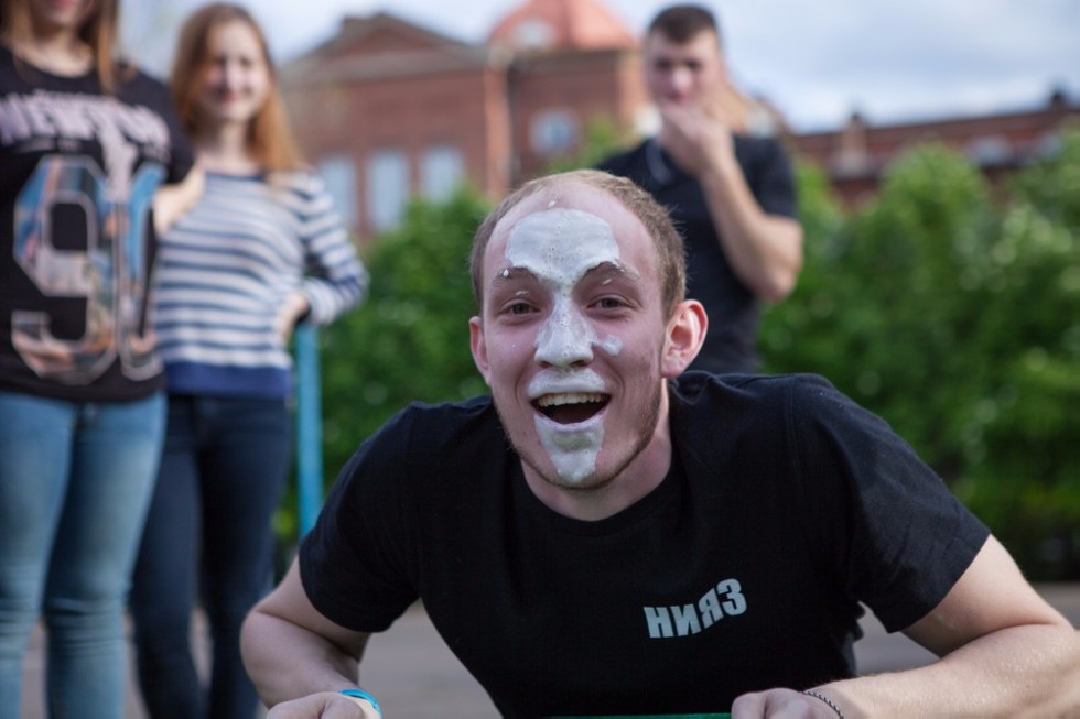 Молодежный Сабантуй отметили в Елабужском институте КФУ Молодежный Сабантуй отметили в Елабужском институте КФУ