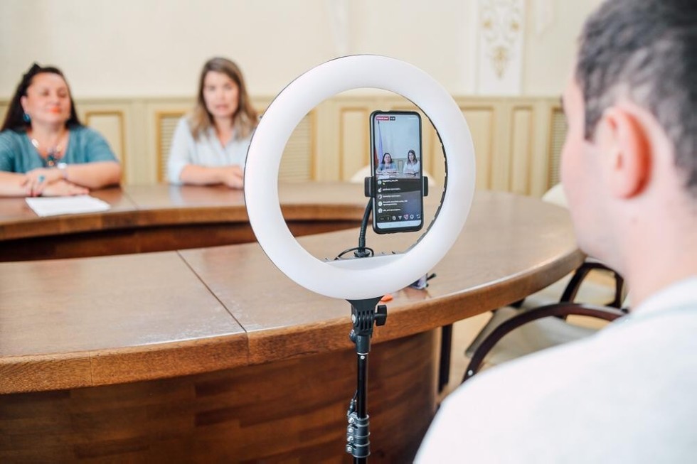 Insta-Live ������������ 