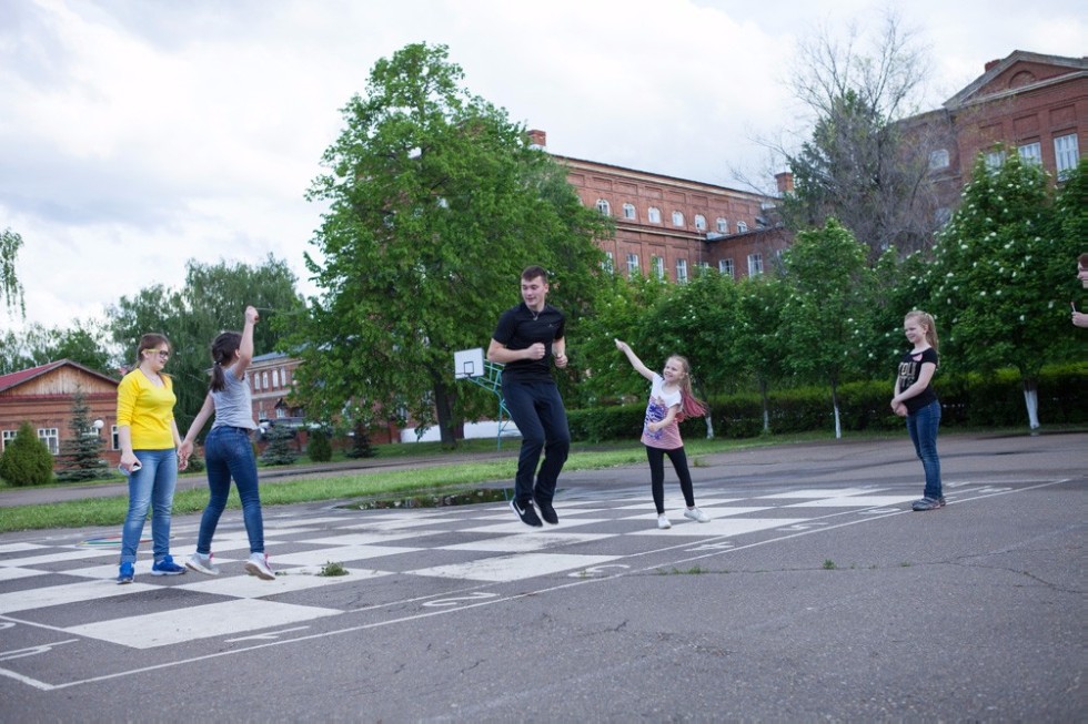 Молодежный Сабантуй отметили в Елабужском институте КФУ Молодежный Сабантуй отметили в Елабужском институте КФУ