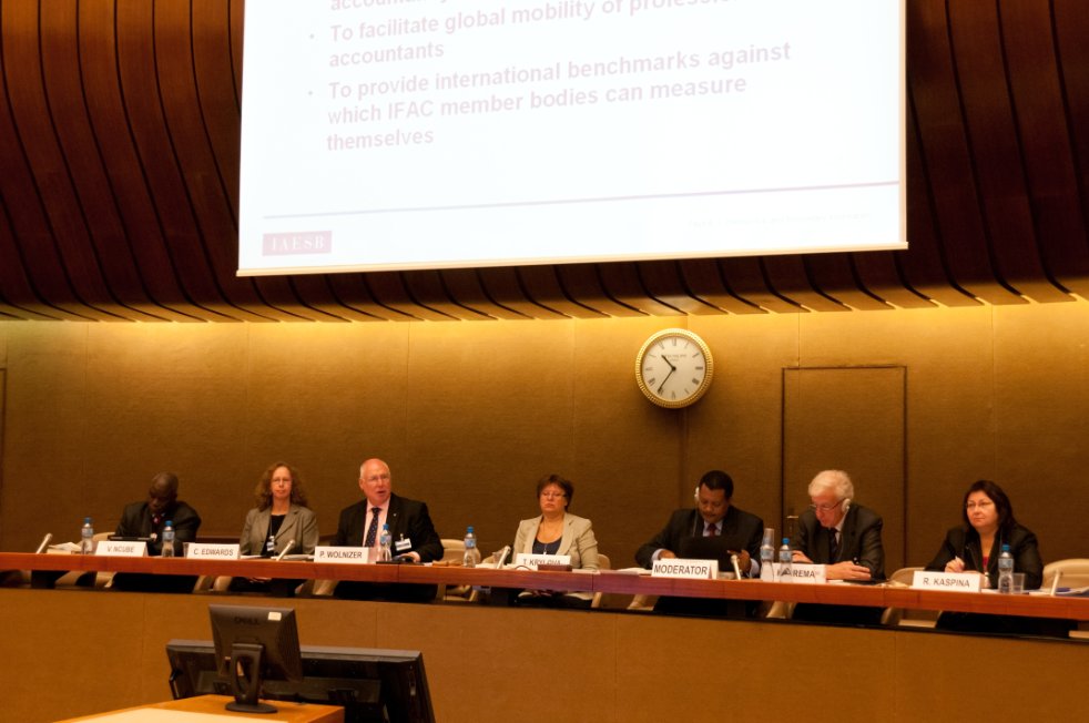 Большую заинтересованность в творческом сотрудничестве вопросам бухгалтерского образования с КФУ выразили представители разных стран - участники ЮНКТАД (ООН). Об Большую заинтересованность в творческом сотрудничестве вопросам бухгалтерского образования с КФУ выразили представители разных стран - участники ЮНКТАД (ООН). Об