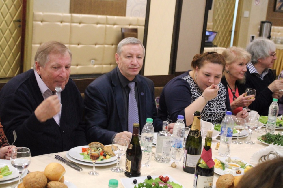 ���� ������