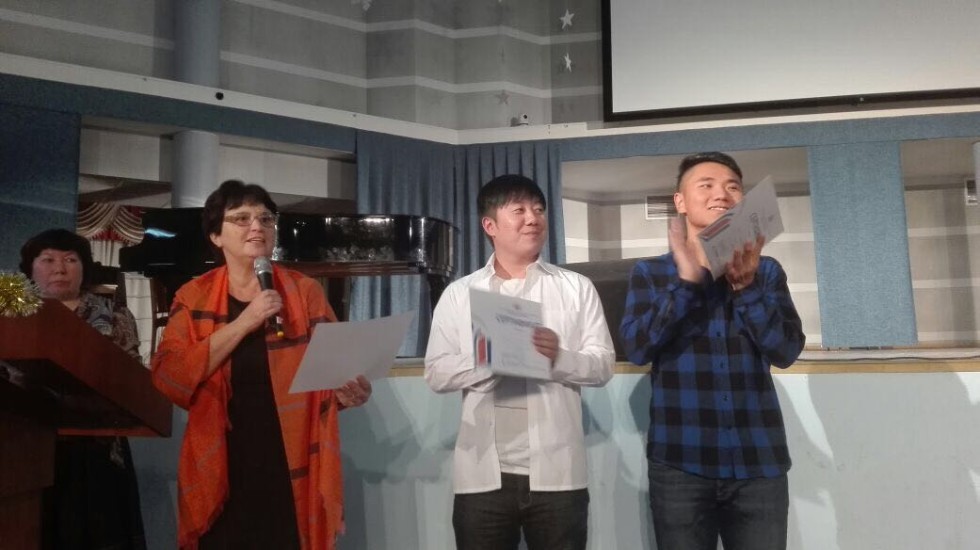 Ежегодная новогодняя китайская вечеринка зажгла сердца зрителей Ежегодная новогодняя китайская вечеринка зажгла сердца зрителей