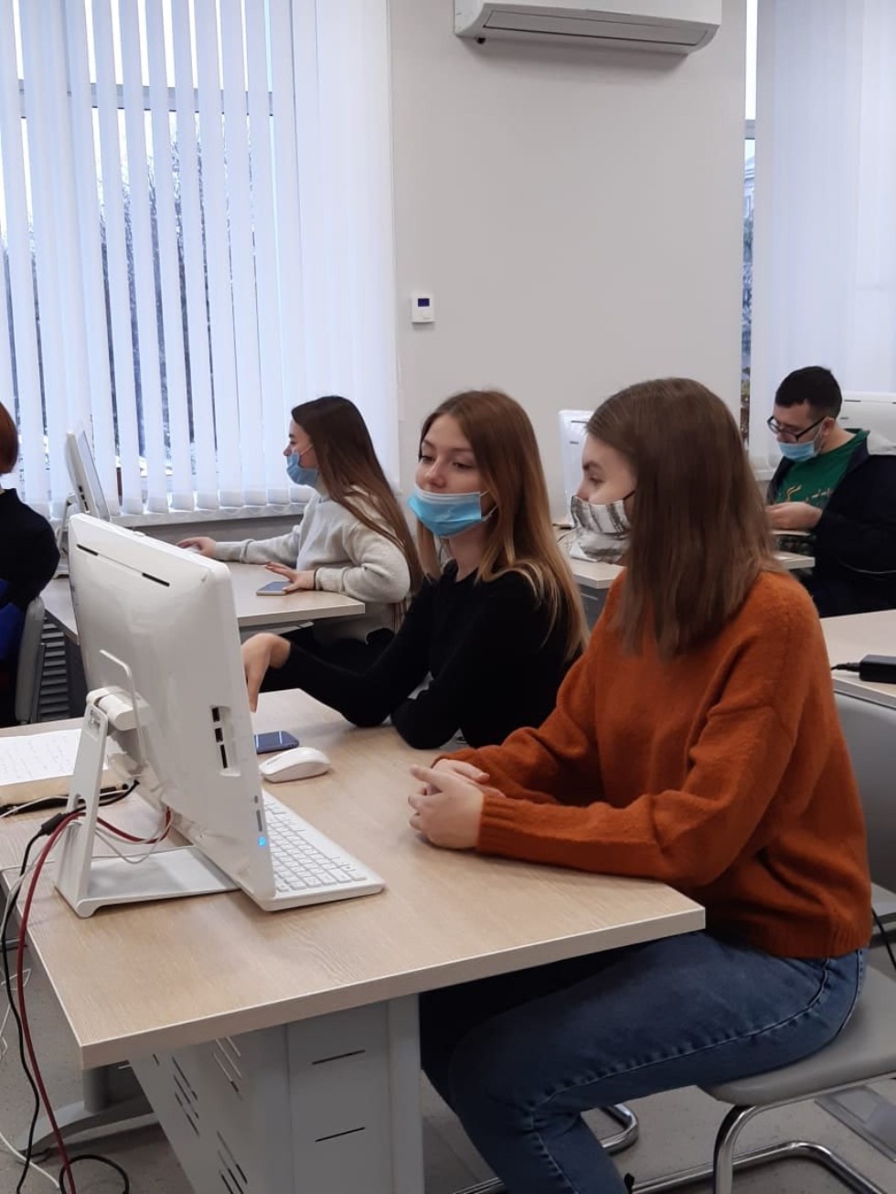 Экскурсия студентов-антропологов в Государственный архив Республики Татарстан Экскурсия студентов-антропологов в Государственный архив Республики Татарстан